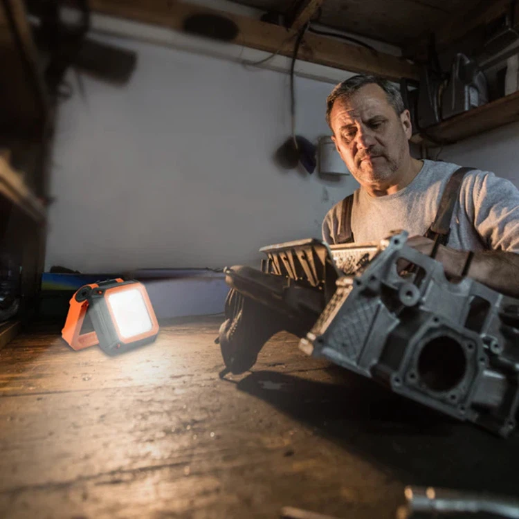 Portable Mini Magnet Work Light 5 Portable Mini Magnet Work Light 5