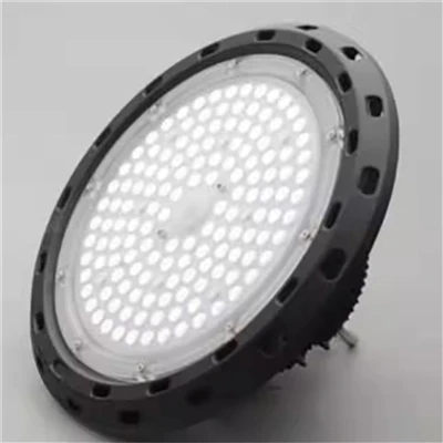 UFO LED ハイベイ ライトの適切な設置方法を選択する方法