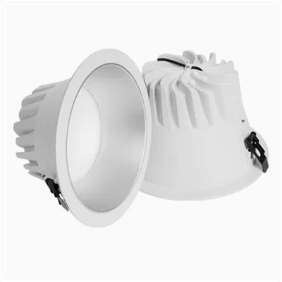 LEDの埋め込み式天井ダウンライトライト